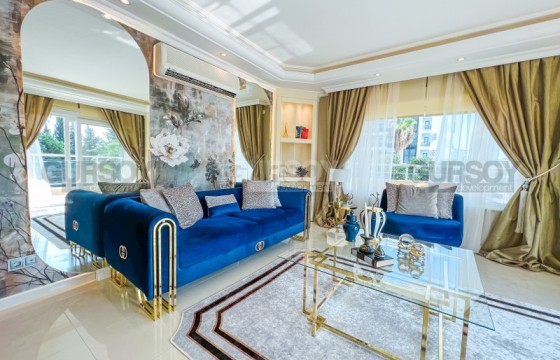 Оригинальная квартира с дизайном в классическом стиле, на 2-м этаже в 50 метрах от моря в Турции - фото 1