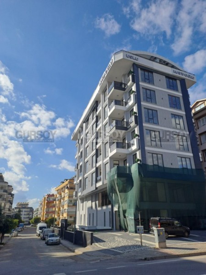 Готовый комплекс с апартаментами различных планировок близко к пляжу Кейкубат в Турции - фото 1