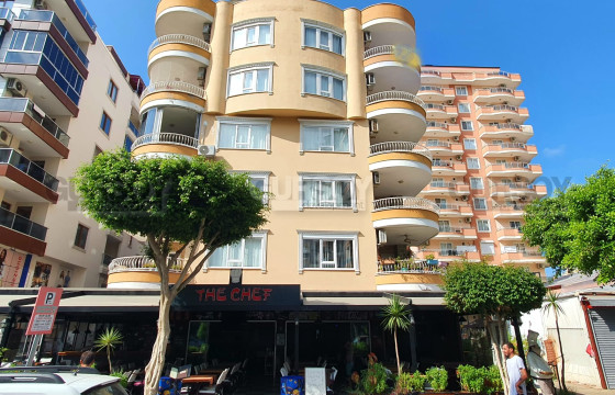 Трехкомнатная квартира 120 кв.м. на ул.Барбаросса в Махмутларе. в Турции - фото 3