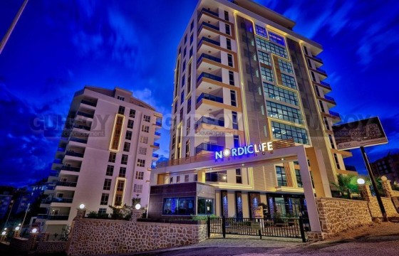 Квартира 2+1 с отдельной кухней в районе Тосмур, подходит для ВНЖ в Турции - фото 6