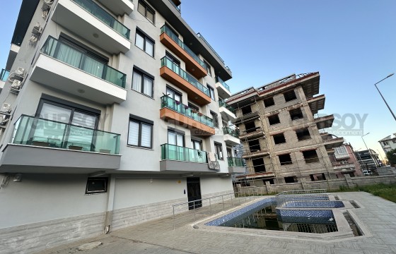 Бюджетная квартира 1+1 в привлекательном районе Оба в Турции - фото 4