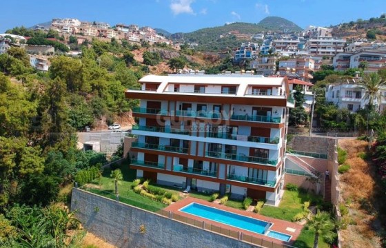 Огромная квартира с садом 4+1 в престижном районе Бекташ в Турции - фото 3