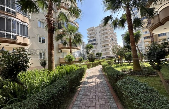 Отличная квартира 2+1 рядом с морем в районе Махмутлар в Турции - фото 3