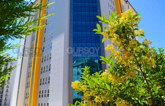 Меблированный дуплекс 2+1 с видом на море и горы в Турции - фото 2