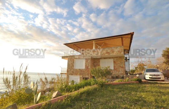 Уединенная вилла с собственным пляжем в Турции - фото 3