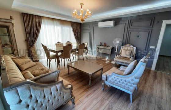 Двухуровневая квартира планировки 3+1 в районе Махмутлар в Турции - фото 2