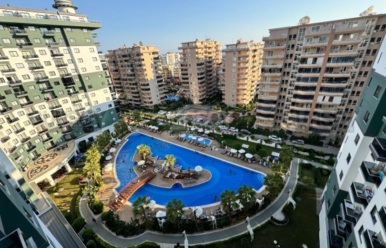 Отличные двухкомнатные меблированные апартаменты в элитном комплексе в Турции - фото 5