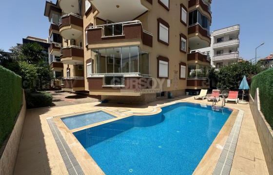 Уютная и просторная трехкомнатная квартира, расположенная в районе Оба для получения вида на жительство. в Турции - фото 5