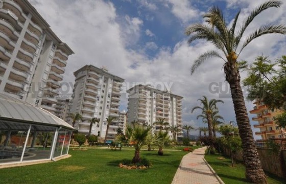 Просторная трехкомнатная квартира, подходящая под ВНЖ в районе Оба в Турции - фото 5