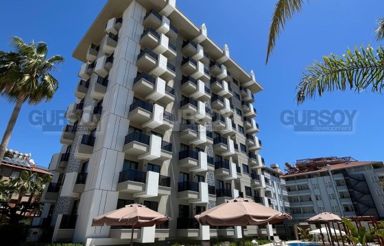 Меблированная квартира 2+1 в новом жилом комплексе премиум качества в 150 метрах от моря в районе Оба в Турции - фото 2