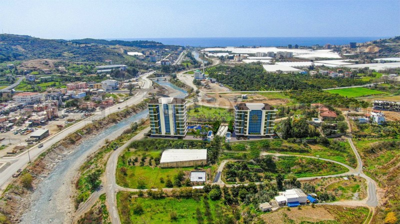 Инвестиционный проект с современной инфраструктурой в районе Демирташ, 45 м2-178 м2 в Турции - фото 1