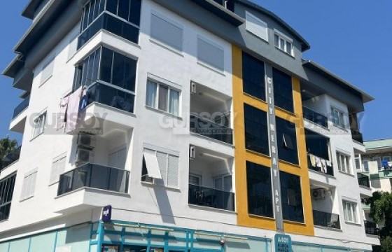 Квартира 1+1 в жилом доме городского типа без инфраструктуры в центре Алании в Турции - фото 11