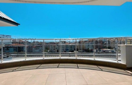 Отличные двухуровневые апартаменты в Центре Аланьи, подходящие под оформление Турецкого гражданства в Турции - фото 4