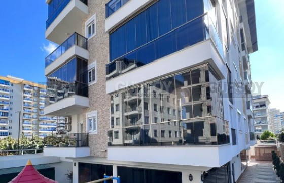 Квартира 1+1 с мебелью и техникой в комплексе с инфраструктурой в районе Махмутлар в Турции - фото 4