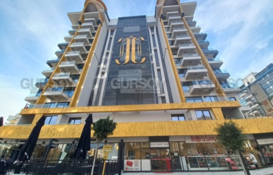 Стильная меблированная квартира с видом на море в популярном комплексе Махмутлара в Турции - фото 2