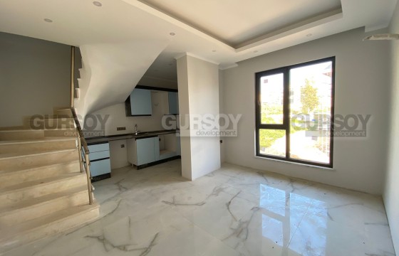 Прекрасный дуплекс в планировке 1+1 в центре Аланьи, всего в 500 метрах от моря в Турции - фото 5