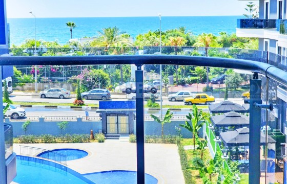 Квартира 1+1 в 50 метрах от моря с мебелью и техникой в Турции - фото 3