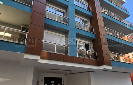 Просторная квартира 2+1 с мебелью и техникой в 200 метрах от пляжа в Турции - фото 1