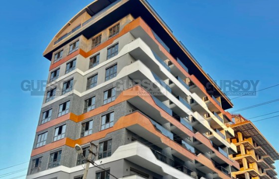 Бюджетная квартира 1+1 в отличном расположении в центре района Махмутлар в Турции - фото 5