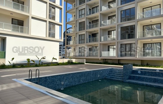 Новая просторная квартира с прямым видом на море в районе Каргыджак в Турции - фото 3