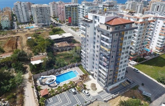 Просторная квартира в Махмутларе с мебелью и техникой в Турции - фото 4