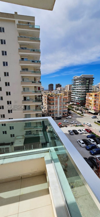 Крупнометражные квартиры 1+1 в Махмутларе, всего в 400 м. от моря! в Турции - фото 1