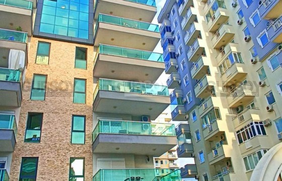 Меблированные апартаменты 1+1 с видом на море в Махмутларе в Турции - фото 2