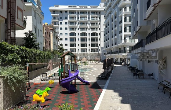 Новая квартира 1+1 в комплексе премиум-класса у пляжа Клеопатра в Турции - фото 4