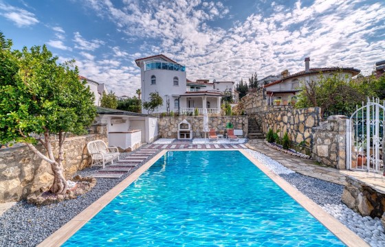 Вилла 4+2 с собственным садом в Турции - фото 2