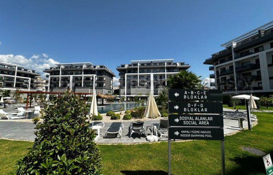 Современная квартира 1+1 в комплексе с инфрастурктурой отеля в Турции - фото 2