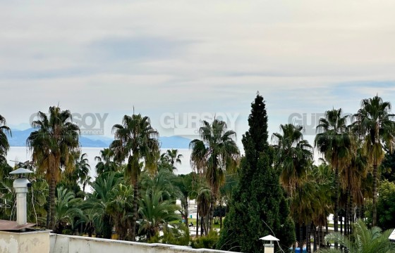 Квартира 1+1 по низкой цене в 2 минутах ходьбы от моря в Турции - фото 2