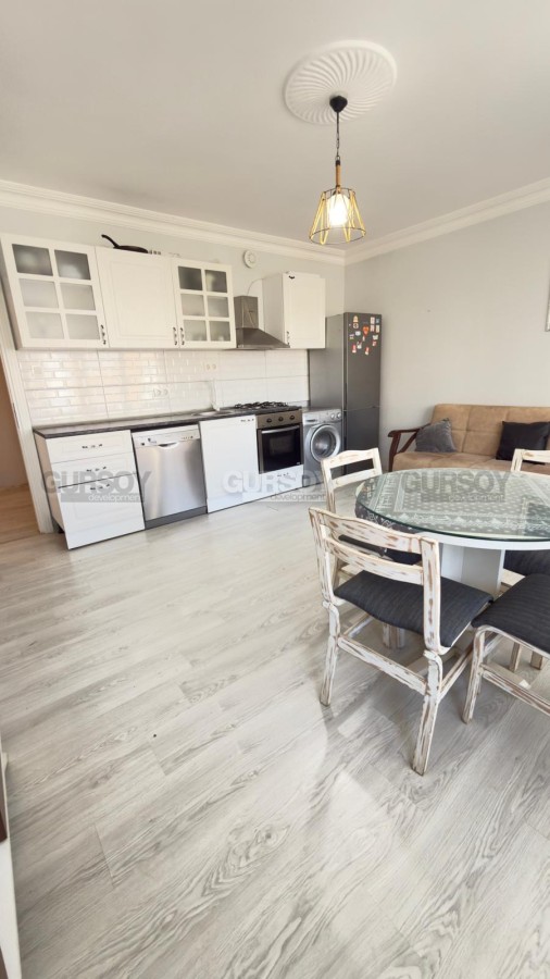 Меблированная квартира в доме с бассейном рядом с песчаным пляжем в Турции - фото 1 Меблированная квартира в доме с бассейном рядом с песчаным пляжем в Турции - фото 1