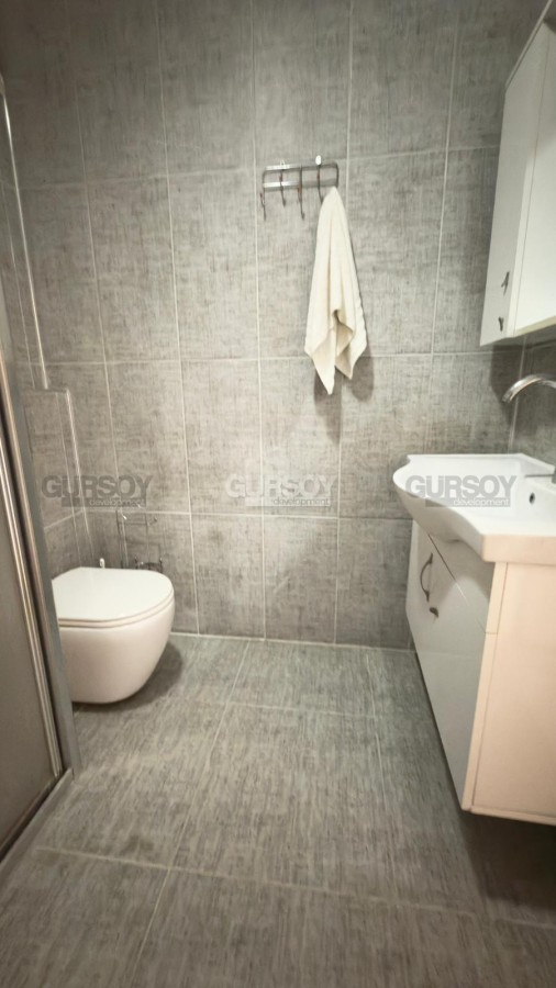 Меблированная квартира в доме с бассейном рядом с песчаным пляжем в Турции - фото 1 Меблированная квартира в доме с бассейном рядом с песчаным пляжем в Турции - фото 1