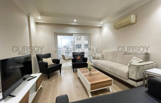 Просторная меблированная квартира 2+1 с отдельной кухней в Турции - фото 1