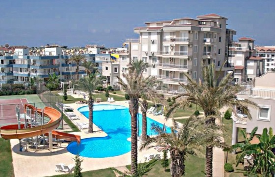 Меблированная квартира 1+1 в ухоженном комплексе рядом с ТЦ Alanyum в Турции - фото 1