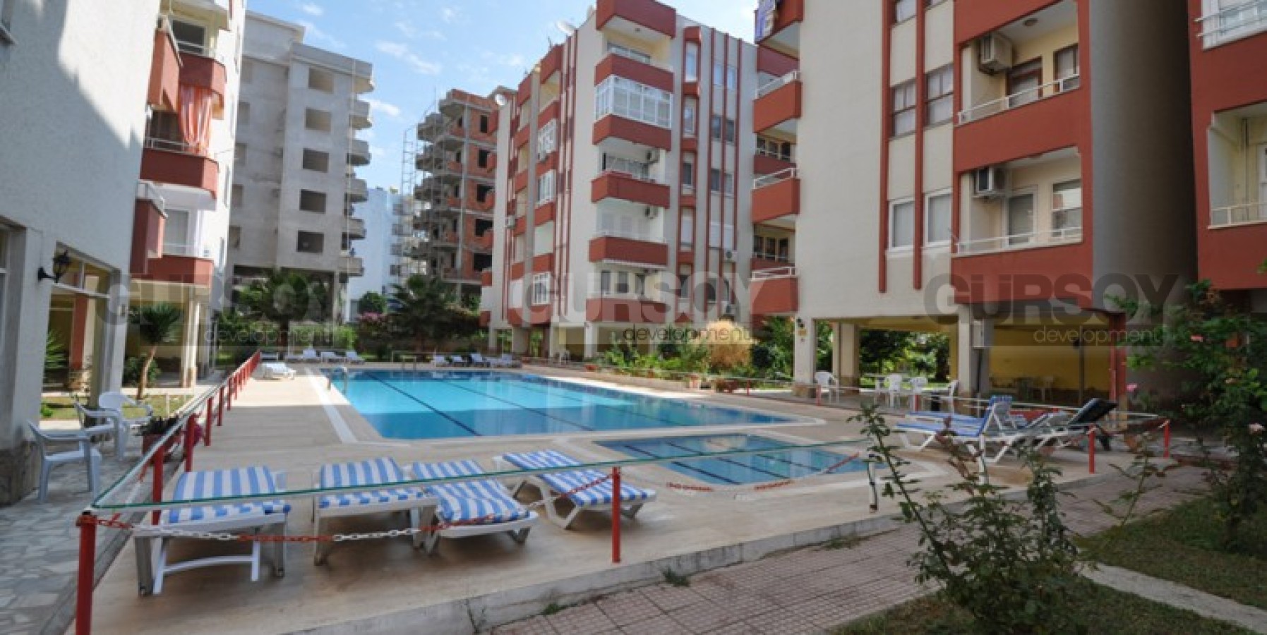 Замечательная квартира 2+1,100м2 в районе Махмутлар. До моря 400м. в Турции - фото 1