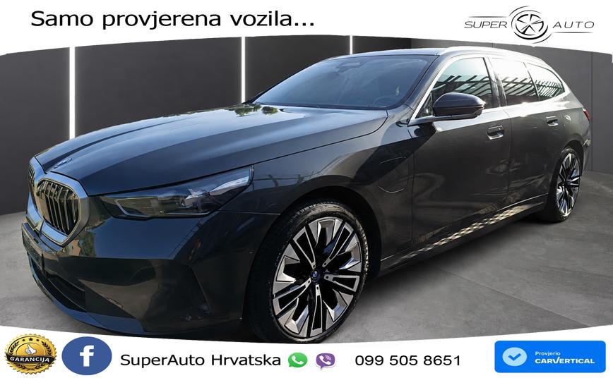 BMW 530e Touring xDrive Steptronic 299 KS, LED+ACC+4xGR SJED+360+PDC