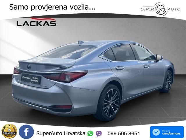 Lexus ES 300h 2.0L Aut. Business 197 KS, LED+ACC+VIRT+GR SJED+KAM+PARK