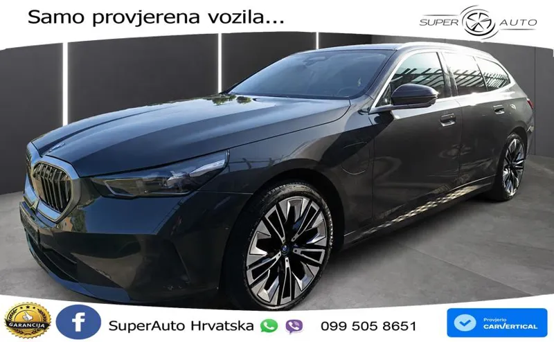 BMW 530e Touring xDrive Steptronic 299 KS, LED+ACC+4xGR SJED+360+PDC