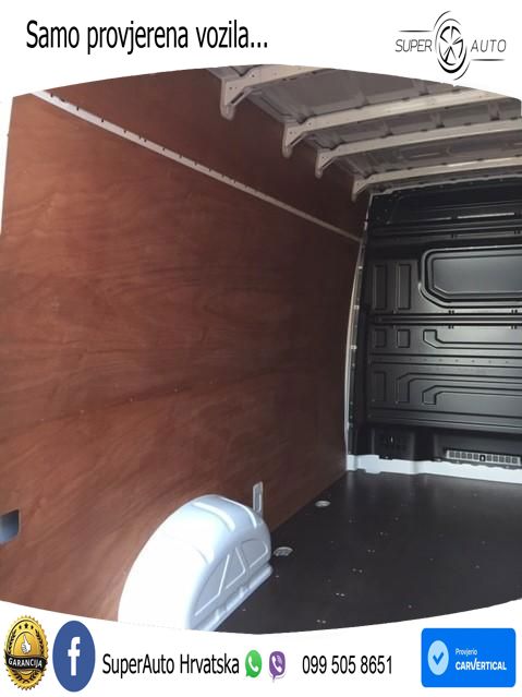 VW Crafter 177 KS