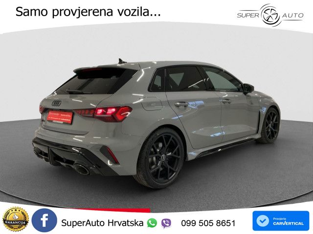 Audi RS3 Sedan 2.5 TFSI (400 KS) quattro S tronic LED+GR SJED+ACC
