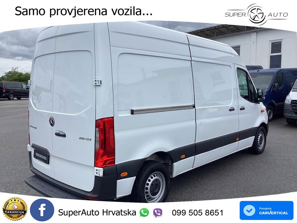 Mercedes-Benz Sprinter 150 KS