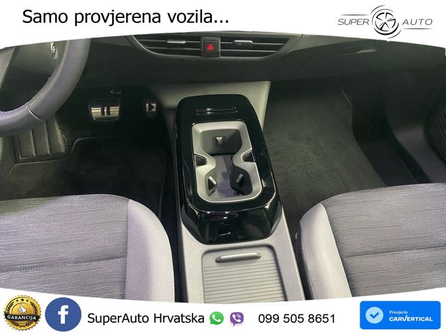 Volkswagen ID.5 Pure 55 kWh (170 KS) LED+GR SJED+ACC