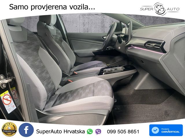 Volkswagen ID.5 Pure 55 kWh (170 KS) LED+GR SJED+ACC