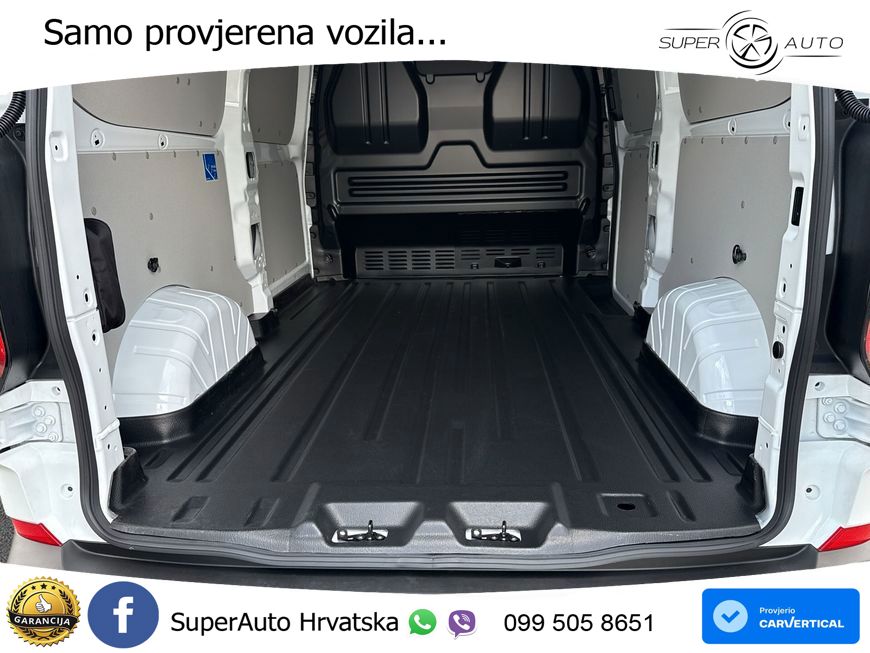 Ford Transit 150 KS