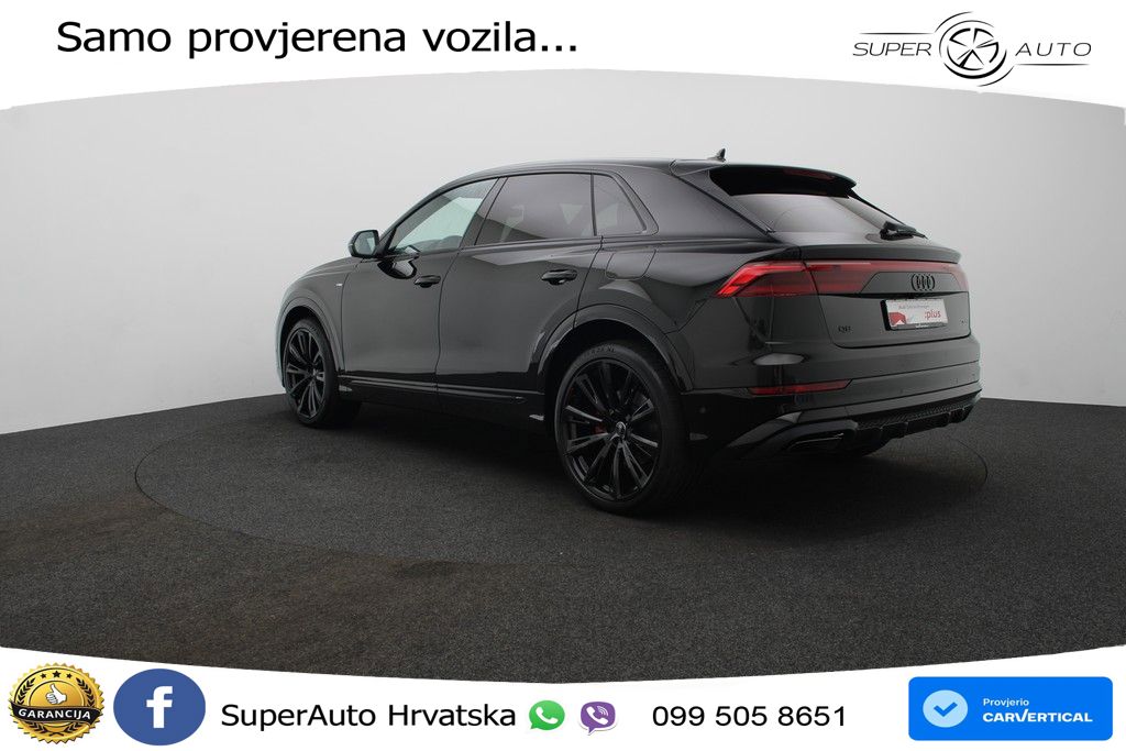 Audi Q8 55 TFSI V6 (340 KS) quattro Tiptronic LED+GR SJED+ACC