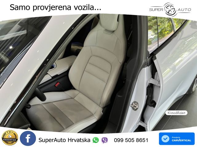 Porsche Taycan Sport Turismo Performance Plus 93.4 kWh (476 KS)