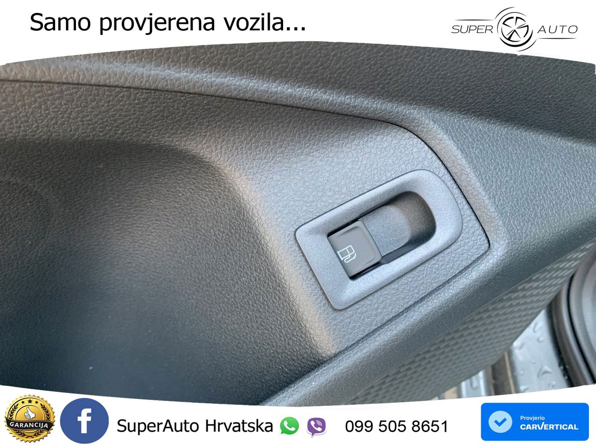 Ford Transit 150 KS