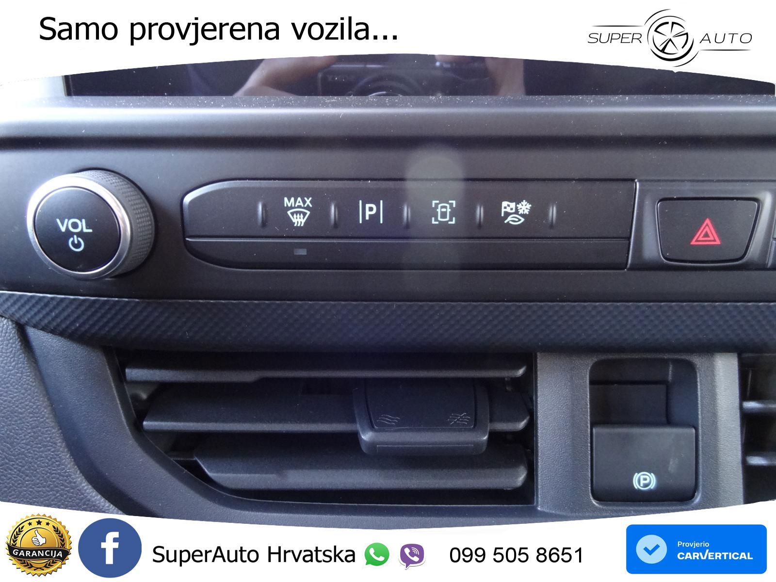 Ford Transit 150 KS