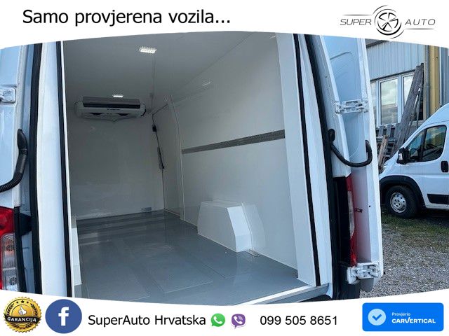Mercedes-Benz Sprinter 150 KS